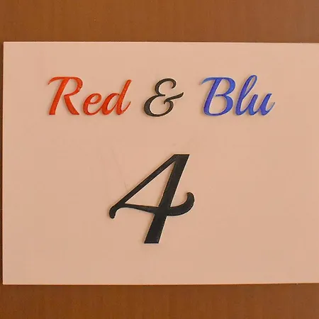 Dom wakacyjny Red & Blu *
