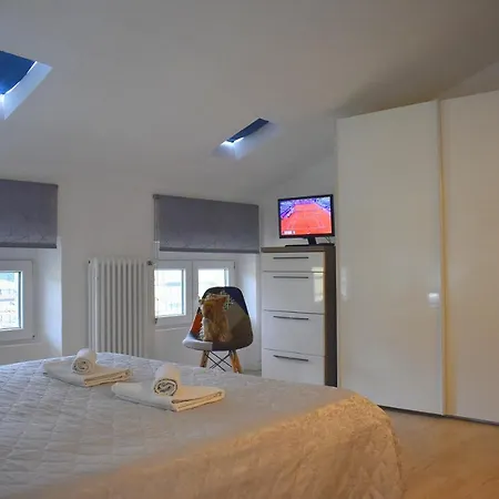 Dom wakacyjny Red & Blu Desenzano del Garda